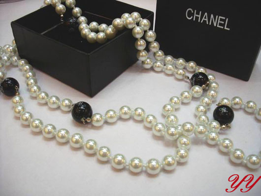 Collana Chanel Modello 273